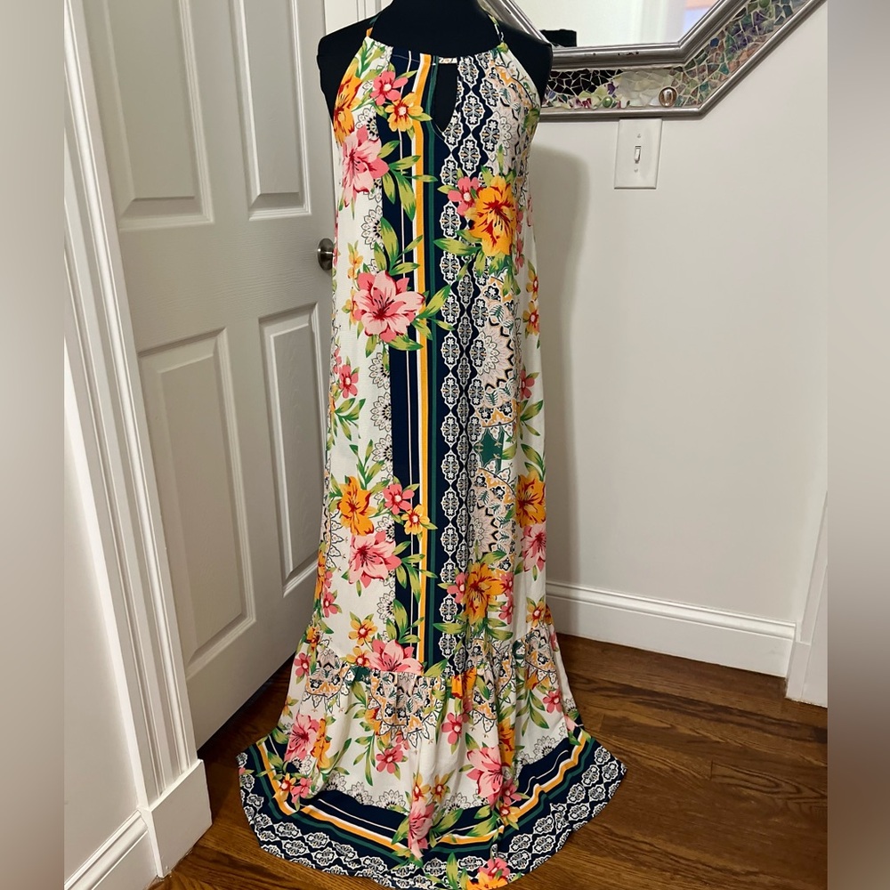 SOLD ❤️ - Picture 2 of 16